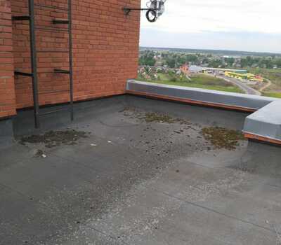Очистка крыши г.Коммунар, Ленинградское ш., д.27 кор.3