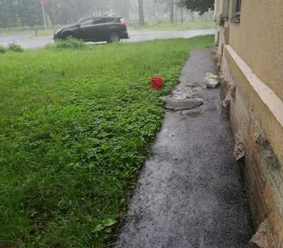 Софийский 16/4 ремонт люка